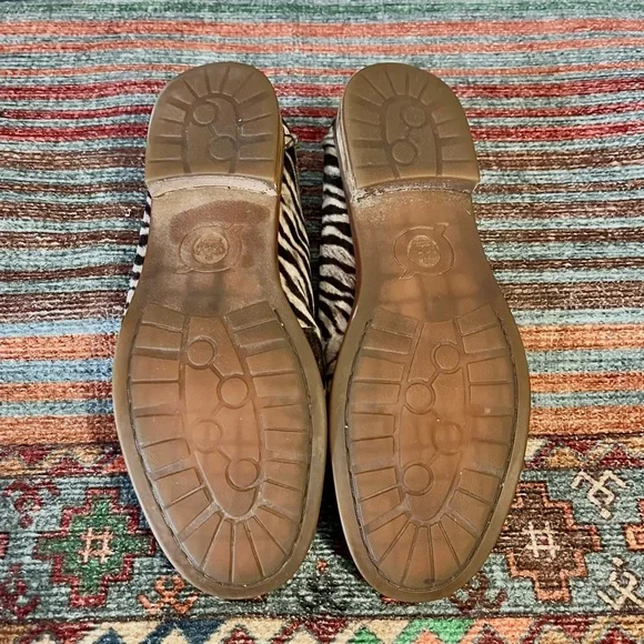 Born Zebra Print Women's Loafers - Picture 5 of 5